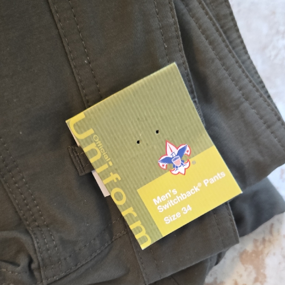 Men's Switchback Cargo Pants - Olive Green